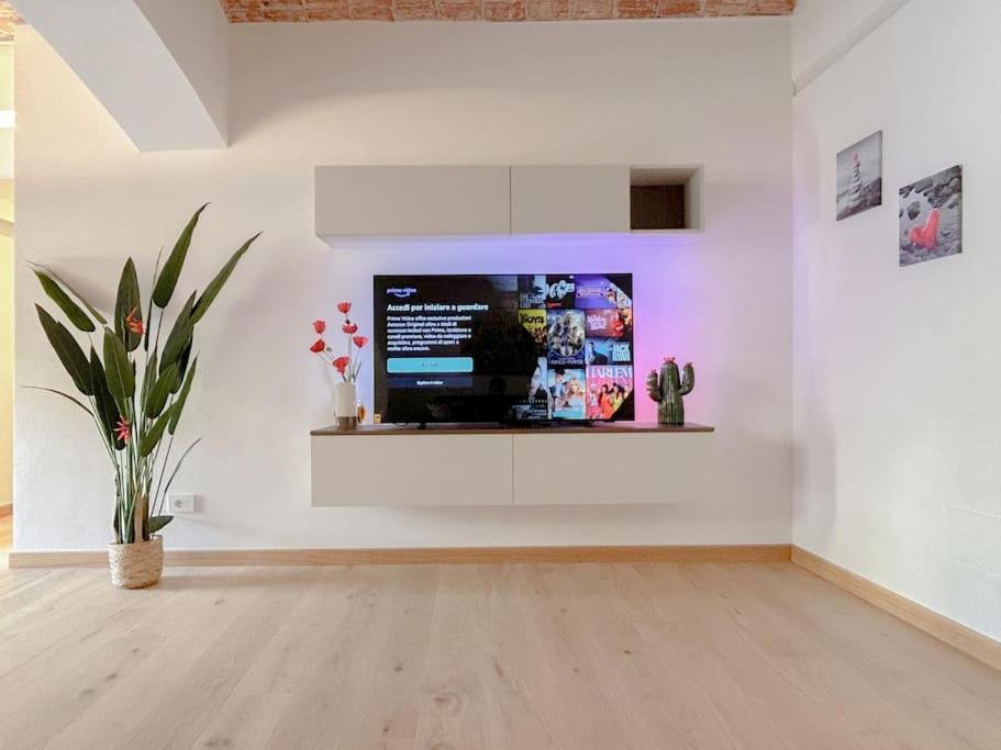Suite Di Lusso - 50Mt Dal Mare - Free Wifi - Ac Albisola Superiore Esterno foto
